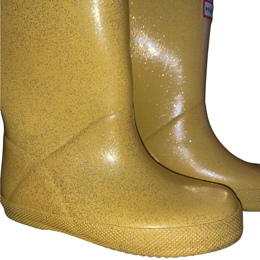 Previously Loved Yellow Hunter Boots